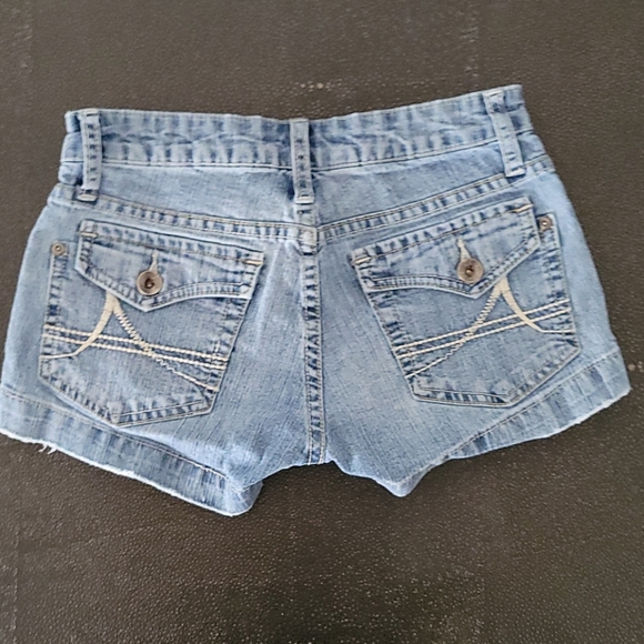 ANCHORBLUE SHORTS - Picture 2 of 4